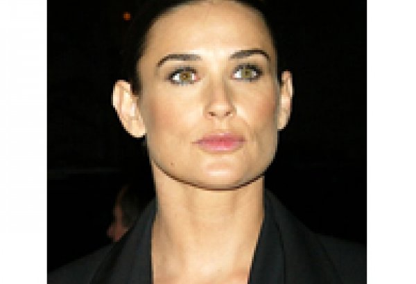 Деми Мур сыграет в сериале "О дивный новый мир" по роману Олдоса Хаксли